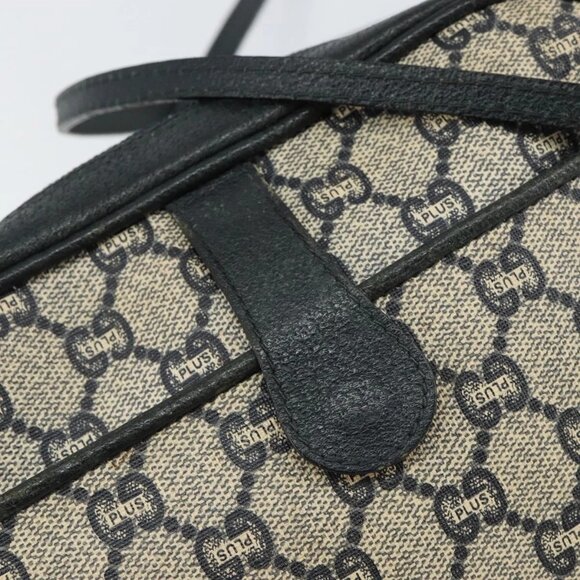 GUCCI GG Plus Supreme Shoulder Bag PVC Navy Gold Auth 146819 - Picture 9 of 16
